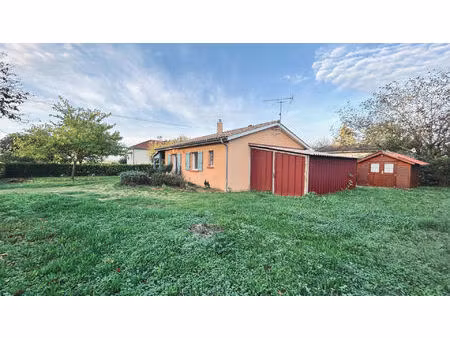 a vendre maison de plain-pied sur jardin clos - secteur sainte bazeille