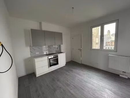 appartement te huur in berchem met 1 slaapkamer