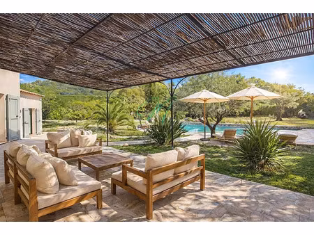 vente maison 6 pièces 170 m² grasse (06130)