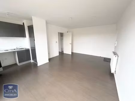appartement à louer 2 pièces 45.18 m² - denain (59) - 522€