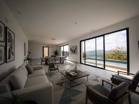 maison d'exception à mur sur allier