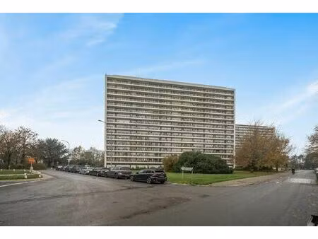 appartement te koop in sint-niklaas met 2 slaapkamers