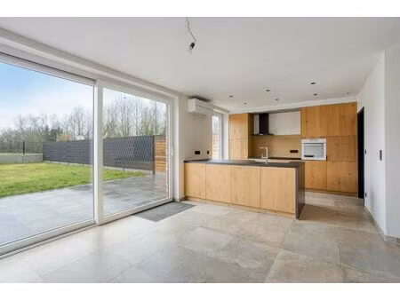 *** onder compromis na 1ste bezoekdag! ***