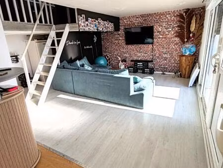 angliers : maison 3 pièces  2 chambres  terrasse