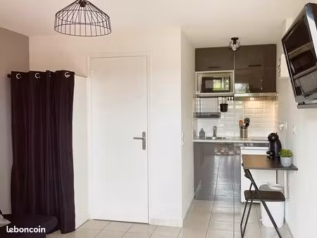 a vendre studio meublé 18m2