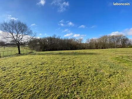 terrain 1 570 m² barcelonne du gers