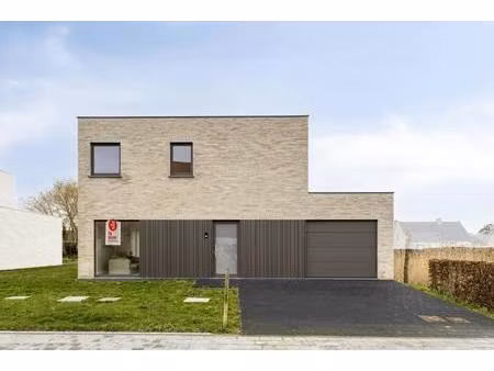 modern wonen in krombeke: hoogwaardig nieuwbouwhuis te koop