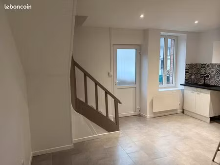 maison 80 m² avec jardin 500 /mois
