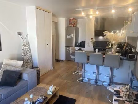 t1+ rénové et meublé de 38m2