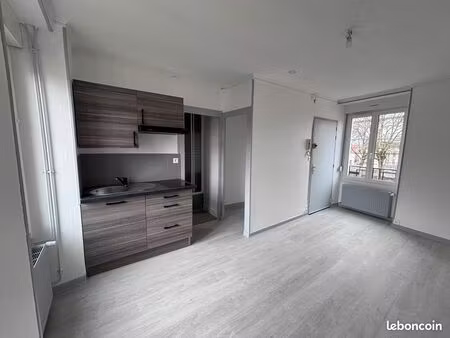 chaumont - studio 22m² à proximité du centre