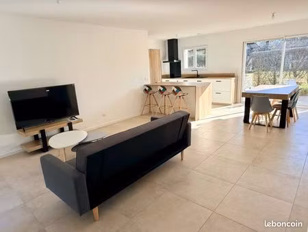 maison mitoyenne neuve à louer meublée