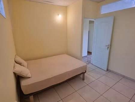 t4 meublé avec terrasse – la trinité (97220)