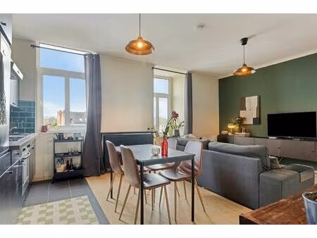 appartement te koop in merksem met 1 slaapkamer