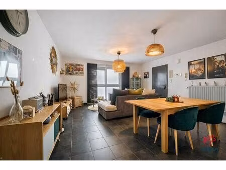 appartement te koop in chapelle-lez-herlaimont met 2 slaapkamers