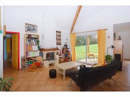 vente maison 5 pièces 140 m² rouillac (16170)