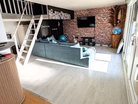 angliers : maison 3 pièces  2 chambres  terrasse