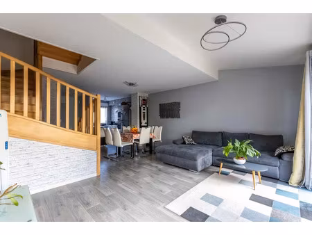 vente villa 5 pièces 100.2 m² à chavagne (35310)  294 000 €