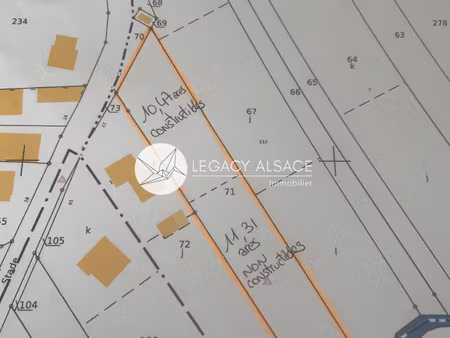 idéalement situé terrain à bâtir de 21 78 ares!