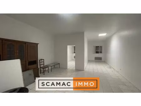 locaux mixtes de 120m²