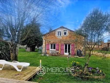 maison de village à saint-sauvant