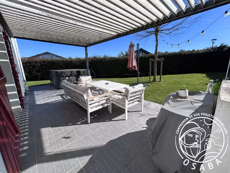 maison mitoyenne à bassussarry