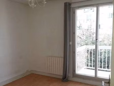 location appartement 2 pièces 47 m² à clamart (92140)