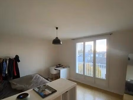 location appartement 1 pièce 30 m² à tours (37000)