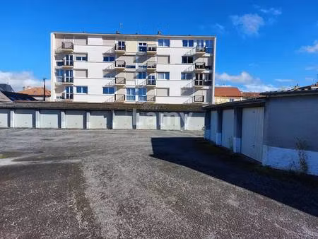 parking à louer