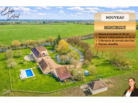 maison 7 pièces - 242 m²