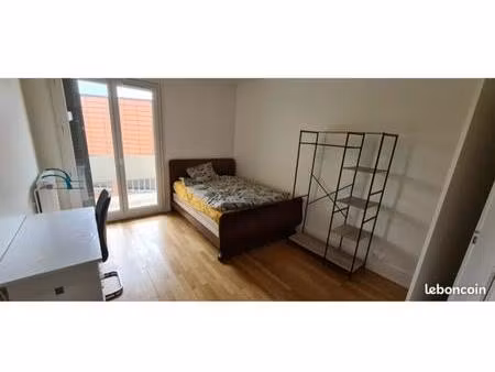 location appartement 5 pièces 75 m² à lyon 9 (69009)