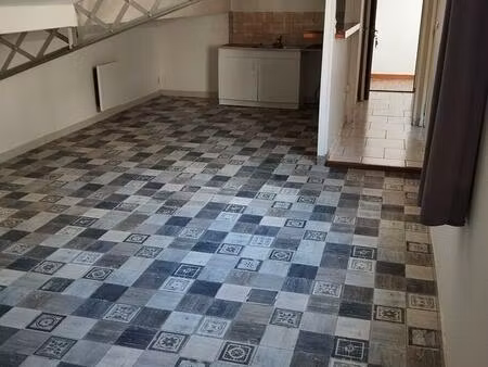 location appartement 2 pièces 42 m² à poitiers (86000)