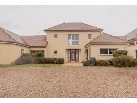 vente maison 9 pièces