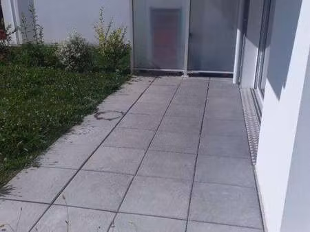 location appartement 2 pièces à vannes gare - hôpital (56000) : à louer 2 pièces / 42m² va