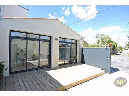 location maison à clisson (44190) : à louer / 37m² clisson