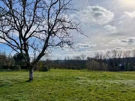 terrain à bâtir de 0 pièces principales