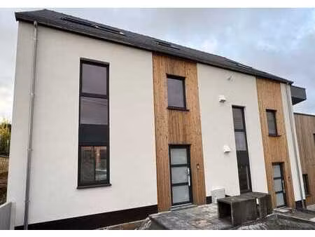 maison 4 ch à nivelles   jardin  parking