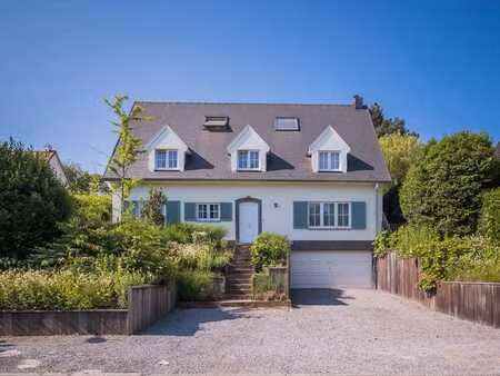 villa 6 chambres dans le faubourg