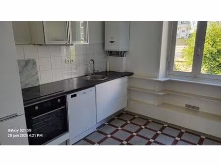 location appartement 3 pièces 70 m² à vannes (56000)