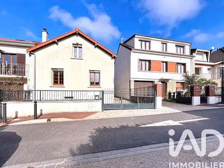 vente maison 5 pièces 80 m² à le plessis-robinson (92350)  599 000 €