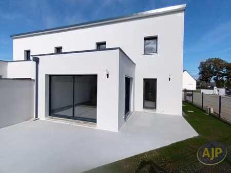 location maison 5 pièces 106 m² à questembert (56230)