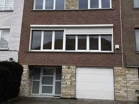 magnifique maison bel-étage à louer