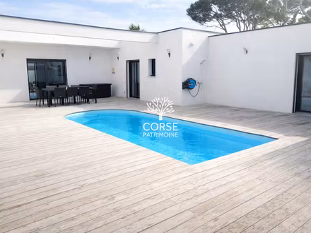 vente maison 6 pièces 192 m² à bonifacio (20169)  1 365 000 €