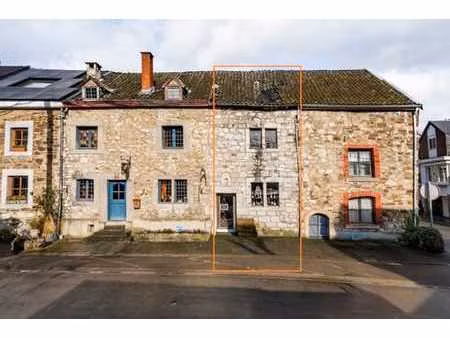 juslenville - maison de caractère à rénover entièrement !