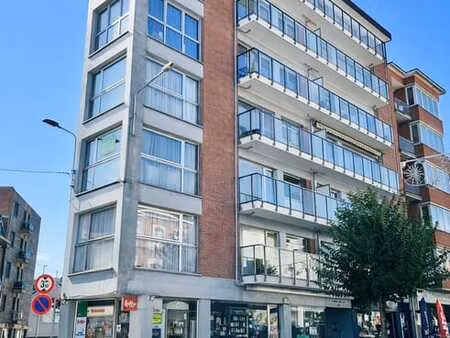 appartement 3 chambres en plein centre de waremme