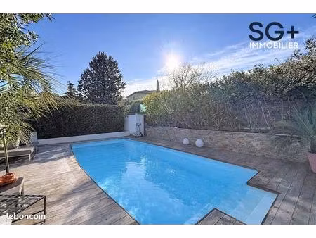 maison 5 pièces 110m²