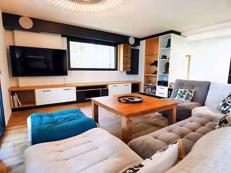 vente maison 7 pièces 250 m² à plumergat (56400)  634 400 €