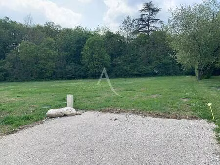 terrain constructible viabilisé à vendre