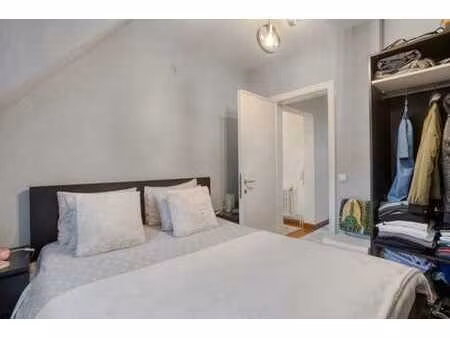 appt 2 ch. (57m²) à berchem-sainte-agathe