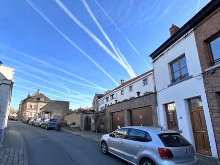 maison 2 ch + bureau près de la forêt