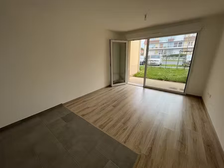 location appartement 1 pièce 25.58 m² à etaples (62630)  610 €